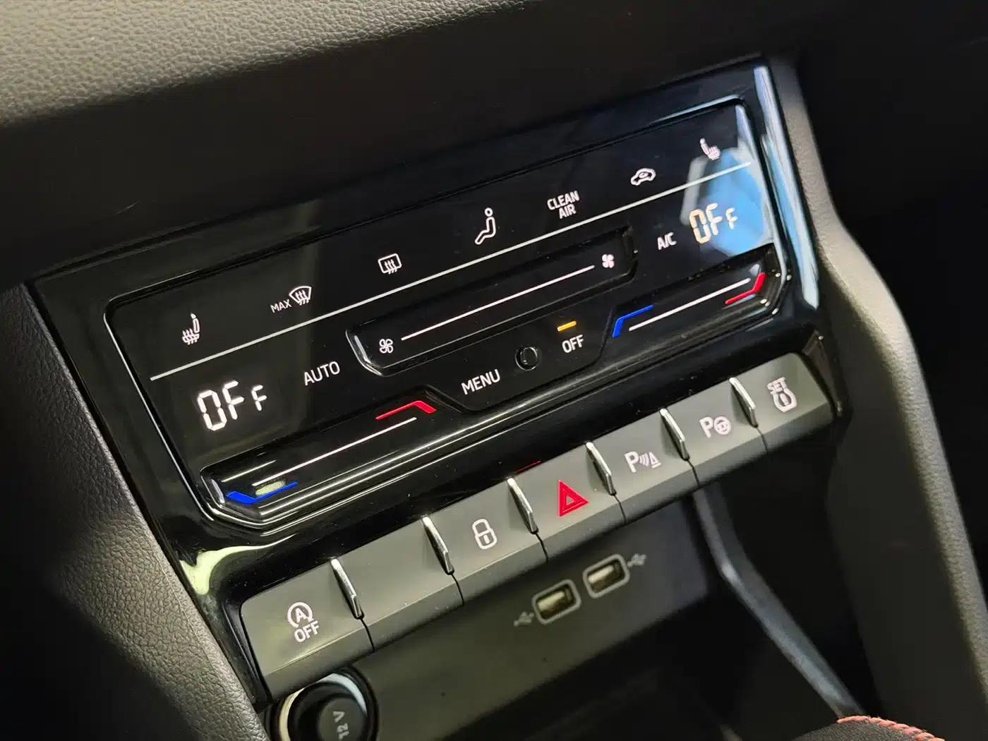 Karoq 2022 TSI280 Luxury Edition — миниатюра 13