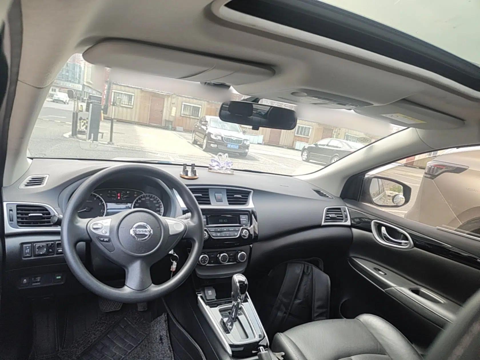 Nissan Sylphy 2016 1.6 XL CVT Luxury Edition — миниатюра 12