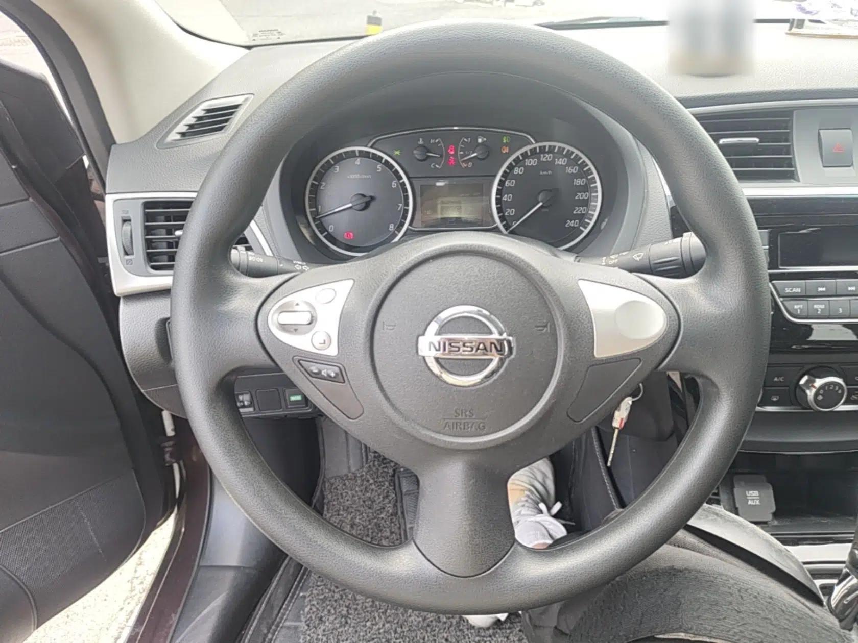 Nissan Sylphy 2016 1.6 XL CVT Luxury Edition — миниатюра 13