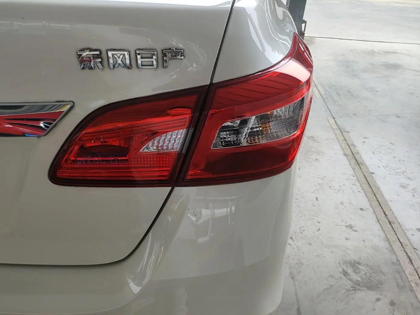 Nissan Sylphy 2021 Classic 1.6XE CVT Comfort Edition — миниатюра 7