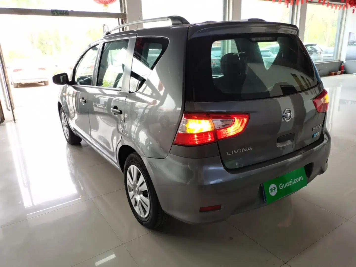 Nissan Livina 2015 1.6XE CVT Comfort Edition — миниатюра 4