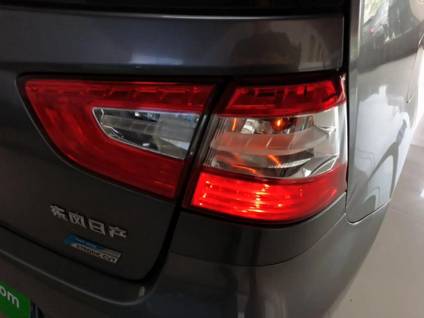 Nissan Livina 2015 1.6XE CVT Comfort Edition — миниатюра 7