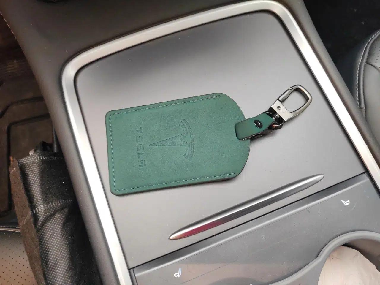 Tesla Model Y 2024 Rear-Wheel-Drive Version — миниатюра 9