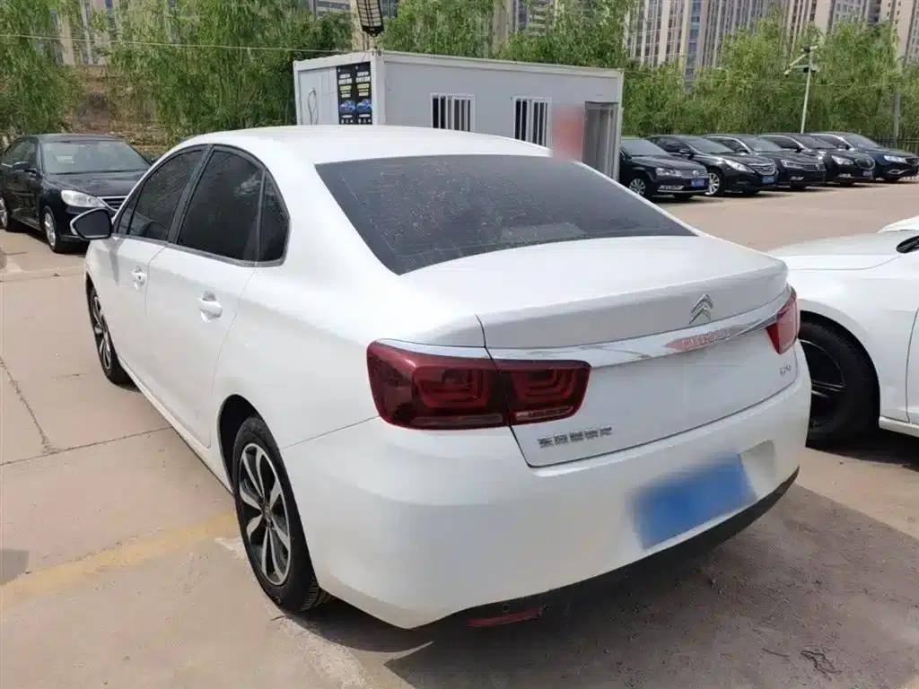 Citroën C4 2018 1.6L Automatic Luxury — миниатюра 5