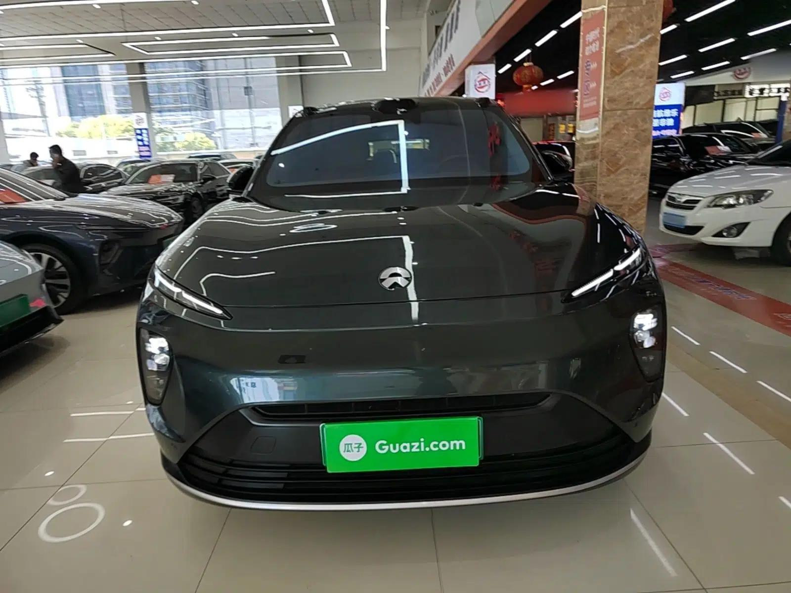 Nio ES8 2023 75 kWh — миниатюра 2