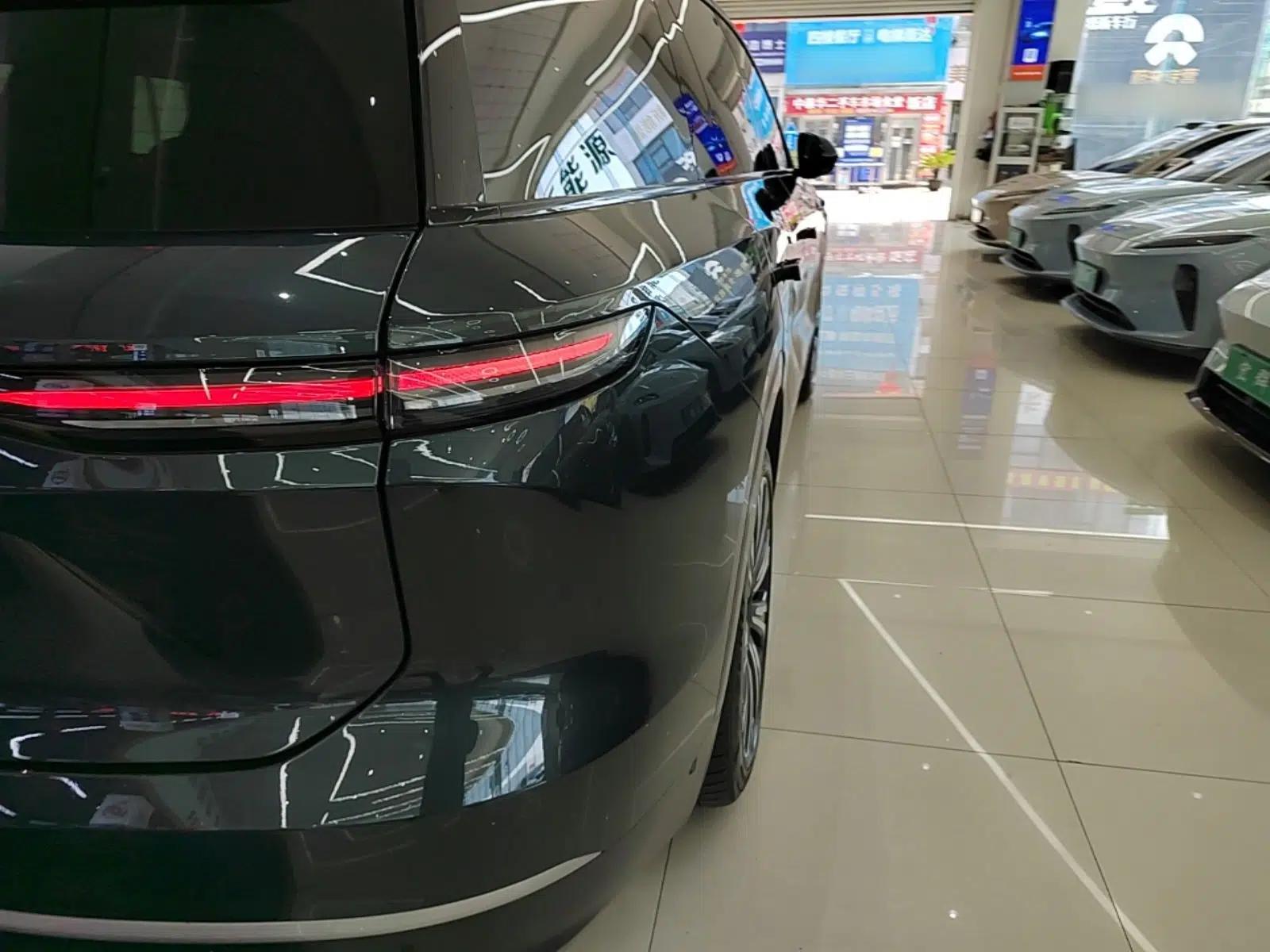 Nio ES8 2023 75 kWh — миниатюра 7