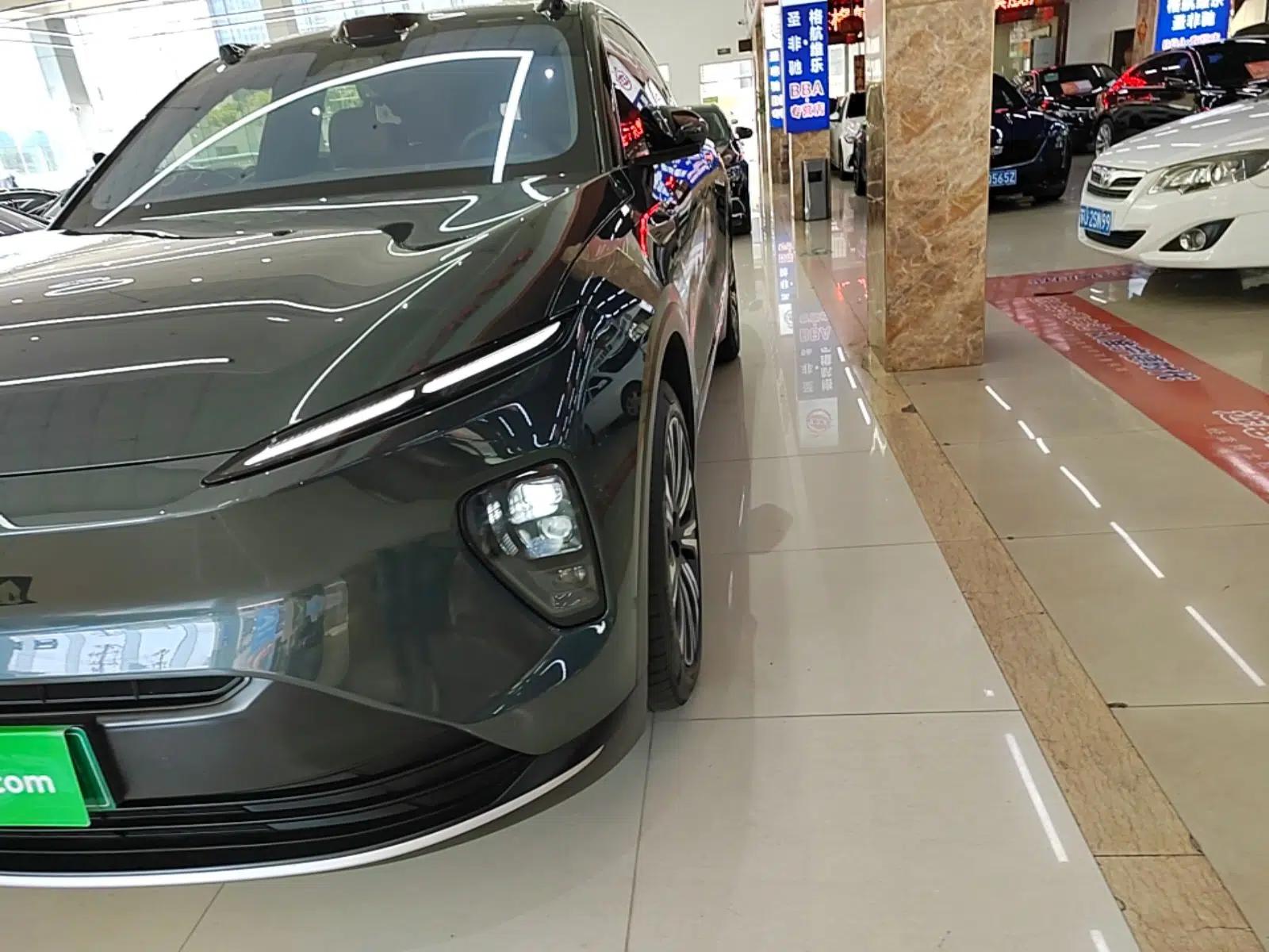 Nio ES8 2023 75 kWh — миниатюра 9