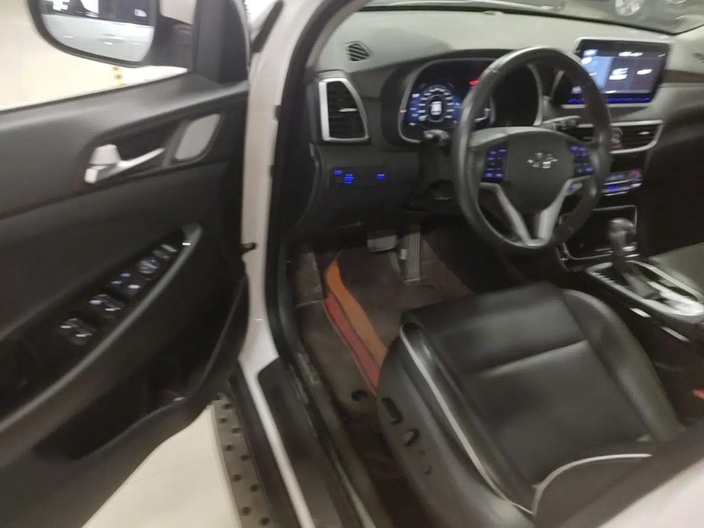 Hyundai Tucson 2020 280TGDi Two-Wheel-Drive GLS Smart Connectivity Version China VI Standard — миниатюра 19