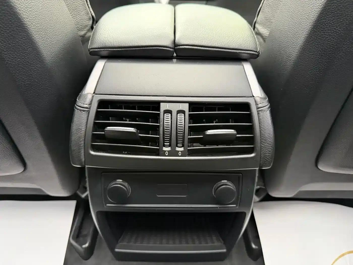 2013 BMW X5 M — миниатюра 13