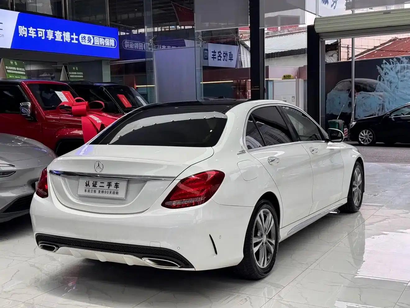 2016 Mercedes-Benz C-Class C 200 L Sport — миниатюра 3