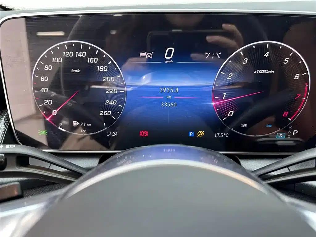 2023 Mercedes-Benz GLC 260 L 4MATIC Dynamic 7-seater — миниатюра 11