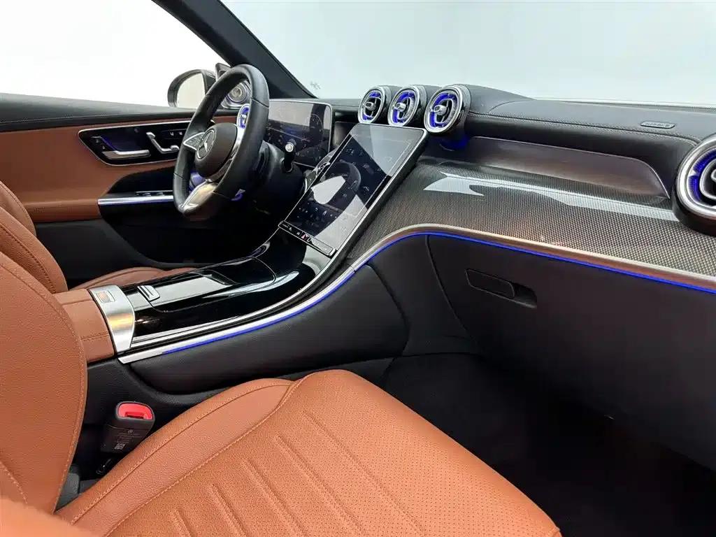 2023 Mercedes-Benz GLC 260 L 4MATIC Dynamic 7-seater — миниатюра 15