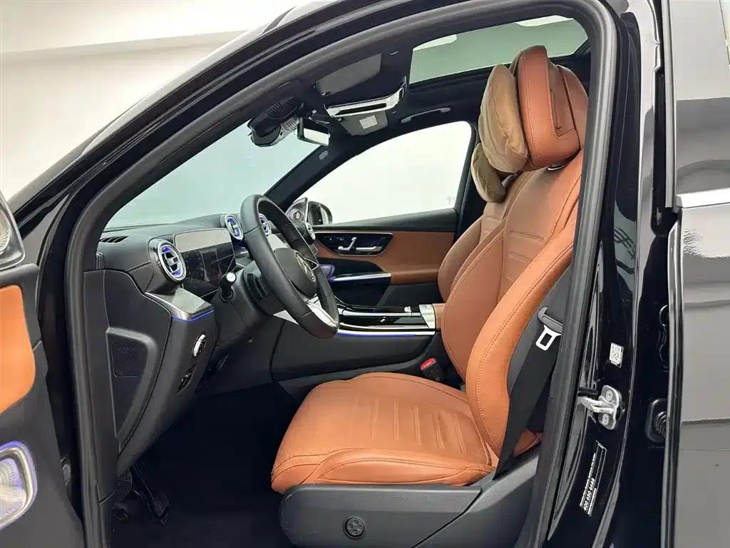 2023 Mercedes-Benz GLC 260 L 4MATIC Dynamic 7-seater — миниатюра 18