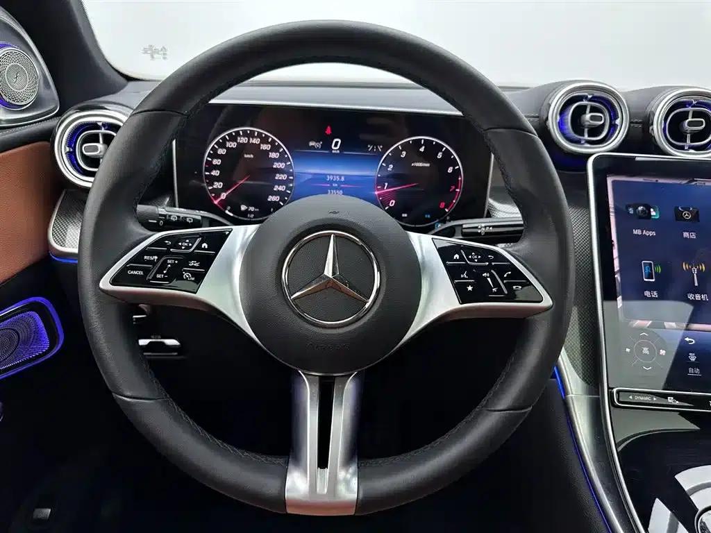 2023 Mercedes-Benz GLC 260 L 4MATIC Dynamic 7-seater — миниатюра 10