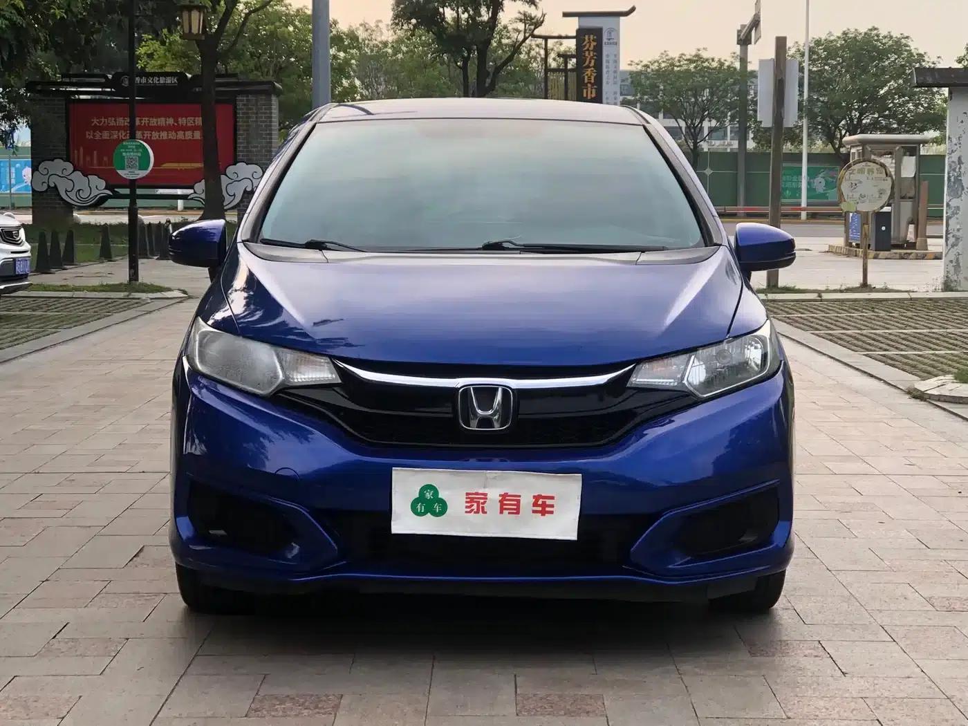 Honda Fit 2018 1.5L CVT Comfort Edition — миниатюра 2