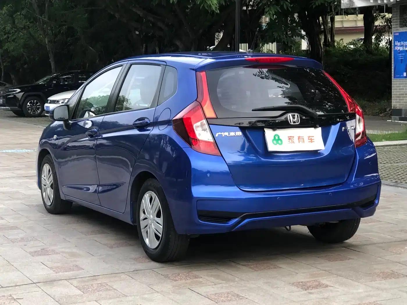Honda Fit 2018 1.5L CVT Comfort Edition — миниатюра 13