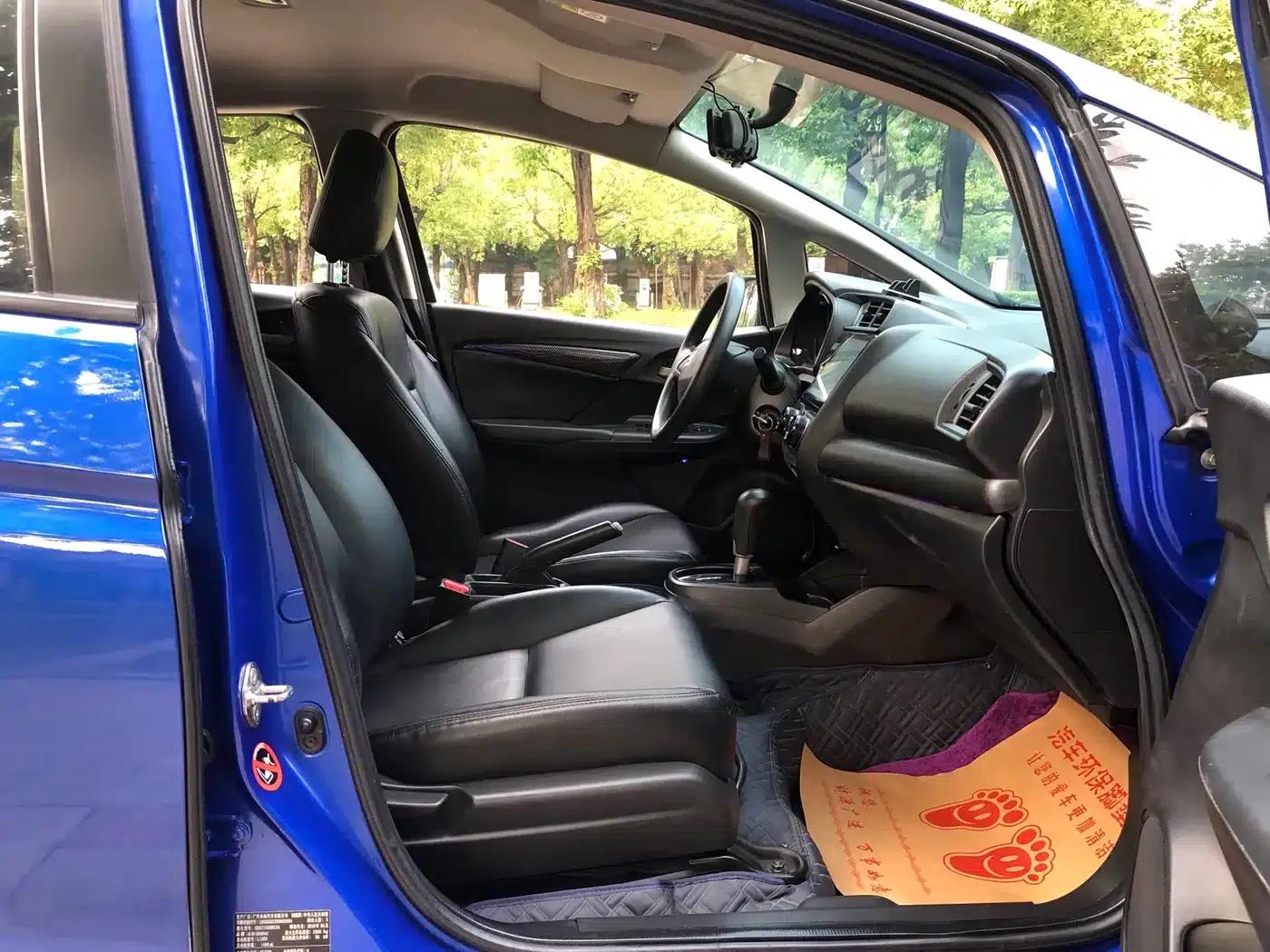 Honda Fit 2018 1.5L CVT Comfort Edition — миниатюра 6