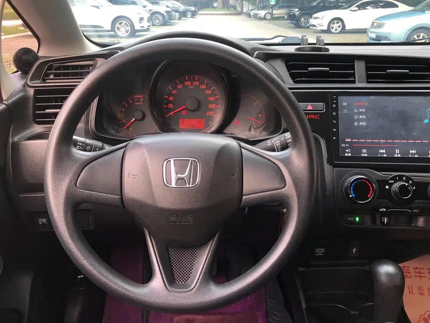 Honda Fit 2018 1.5L CVT Comfort Edition — миниатюра 8