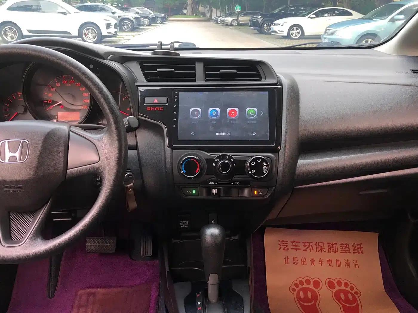 Honda Fit 2018 1.5L CVT Comfort Edition — миниатюра 9