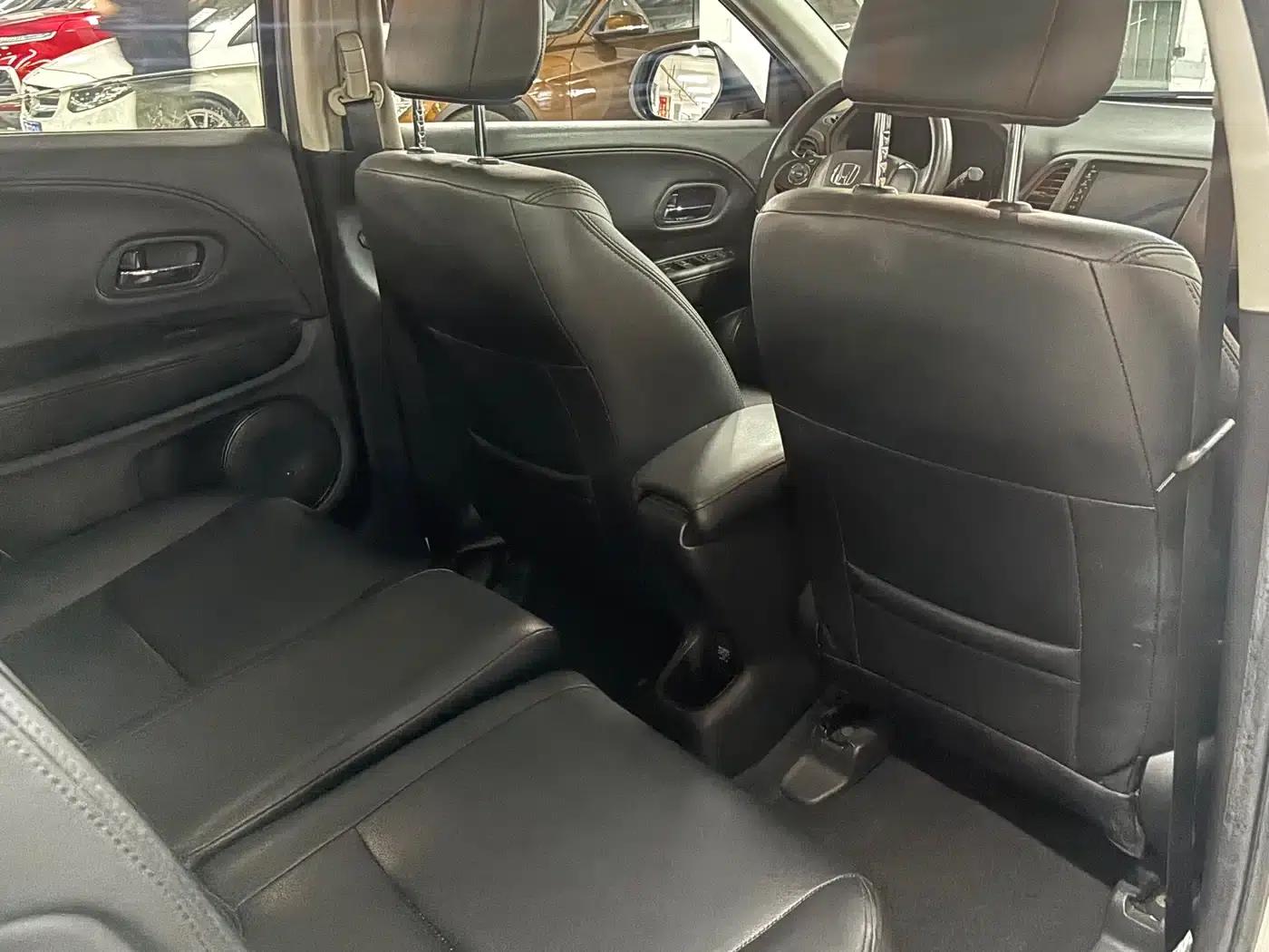 Vezel 2019 1.5L CVT Luxury Edition (National V Emission Standard) — миниатюра 8