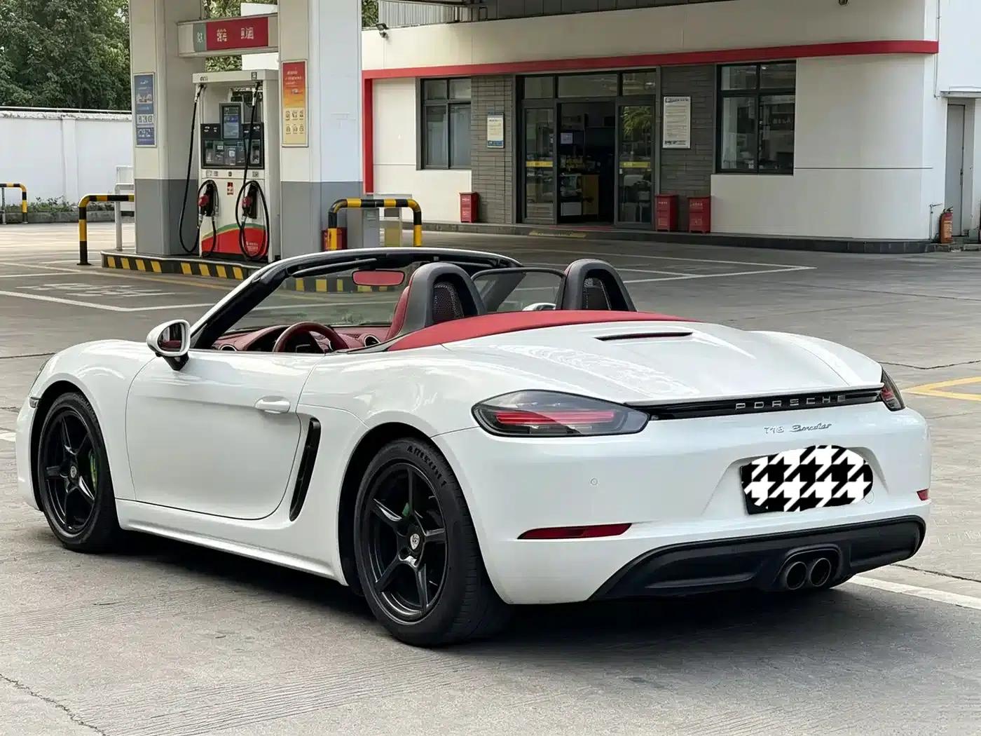 2018 Porsche 718 Boxster 2.0T — миниатюра 9
