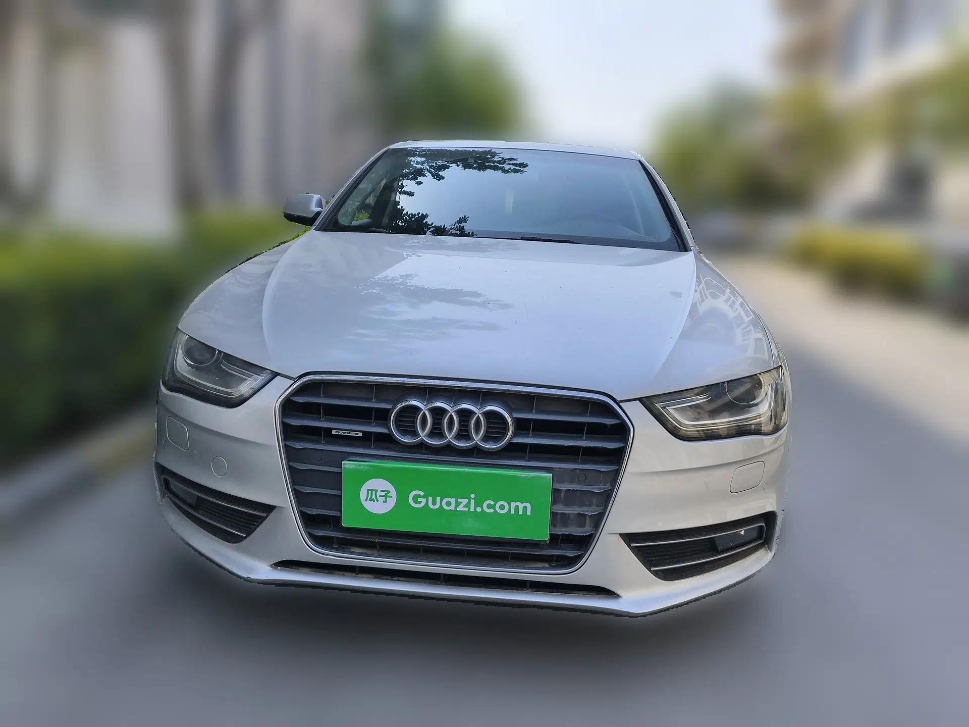Audi A4L 2015 45 TFSI quattro Individual Sport Edition — миниатюра 2