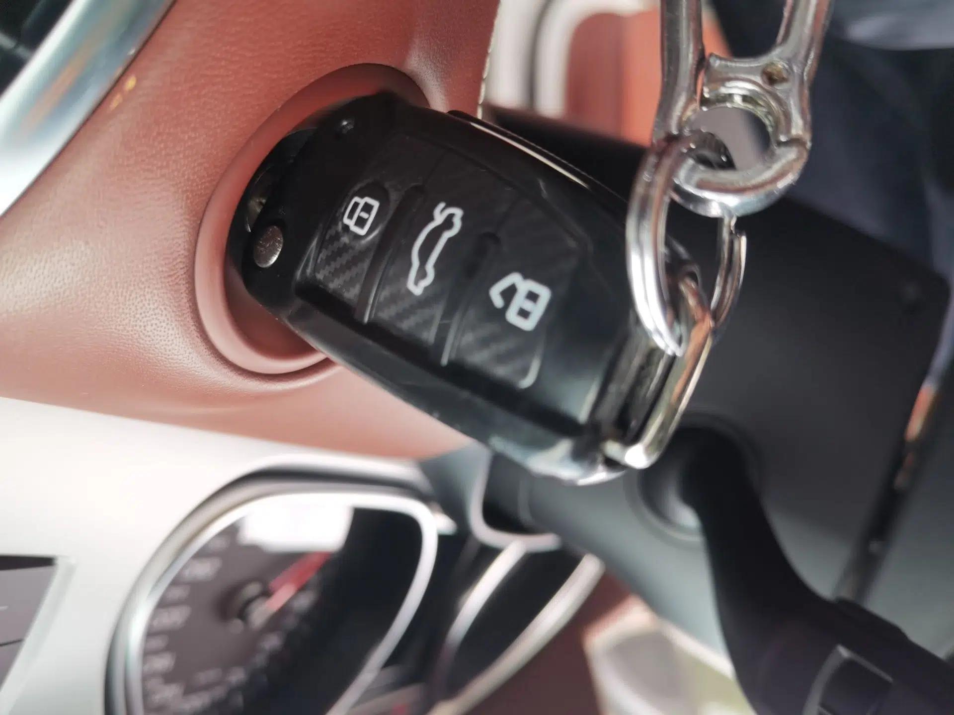 Audi Q7 2012 3.0 TFSI Exclusive Version (200kW) — миниатюра 9