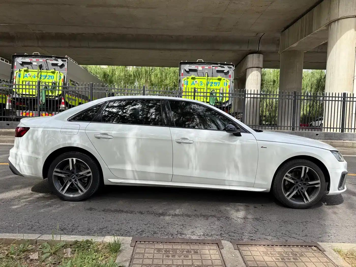 Audi A4L 2020 40 TFSI quattro Luxury Dynamic — миниатюра 3