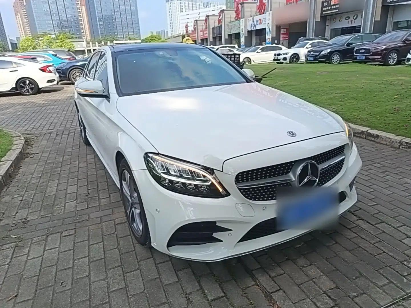 Mercedes-Benz C-Class 2020 Restyled C 260 L Sport Edition — миниатюра 3