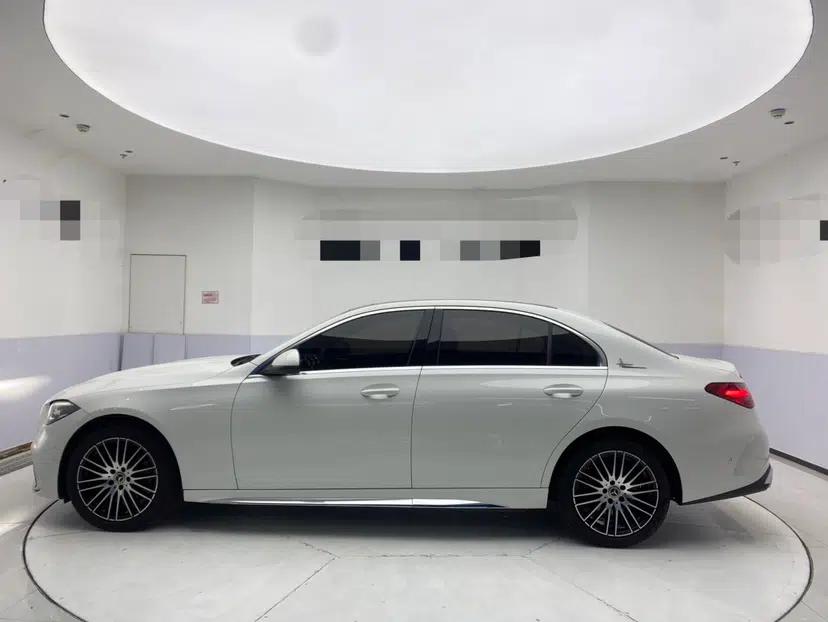 Mercedes-Benz C-Class 2024 Restyled C 260 L Sport Edition — миниатюра 3