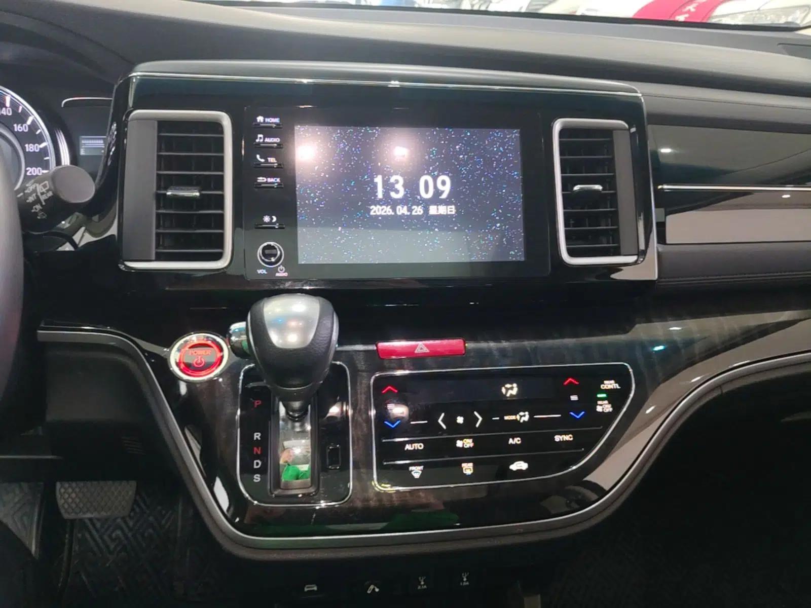 Honda Elysion 2019 2.0L Hybrid Luxury Edition — миниатюра 16