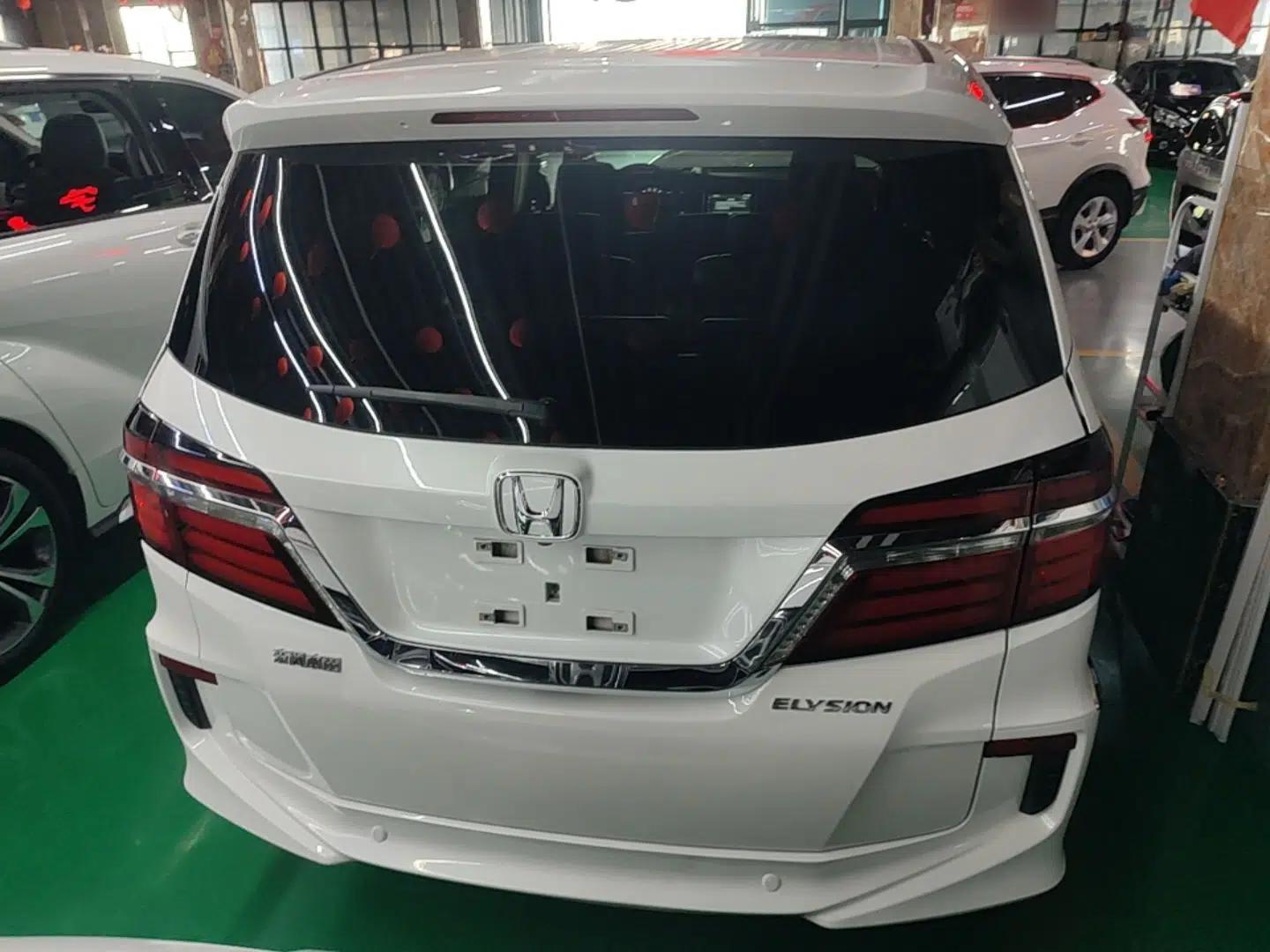 Honda Elysion 2016 2.4L Luxury Edition — миниатюра 5