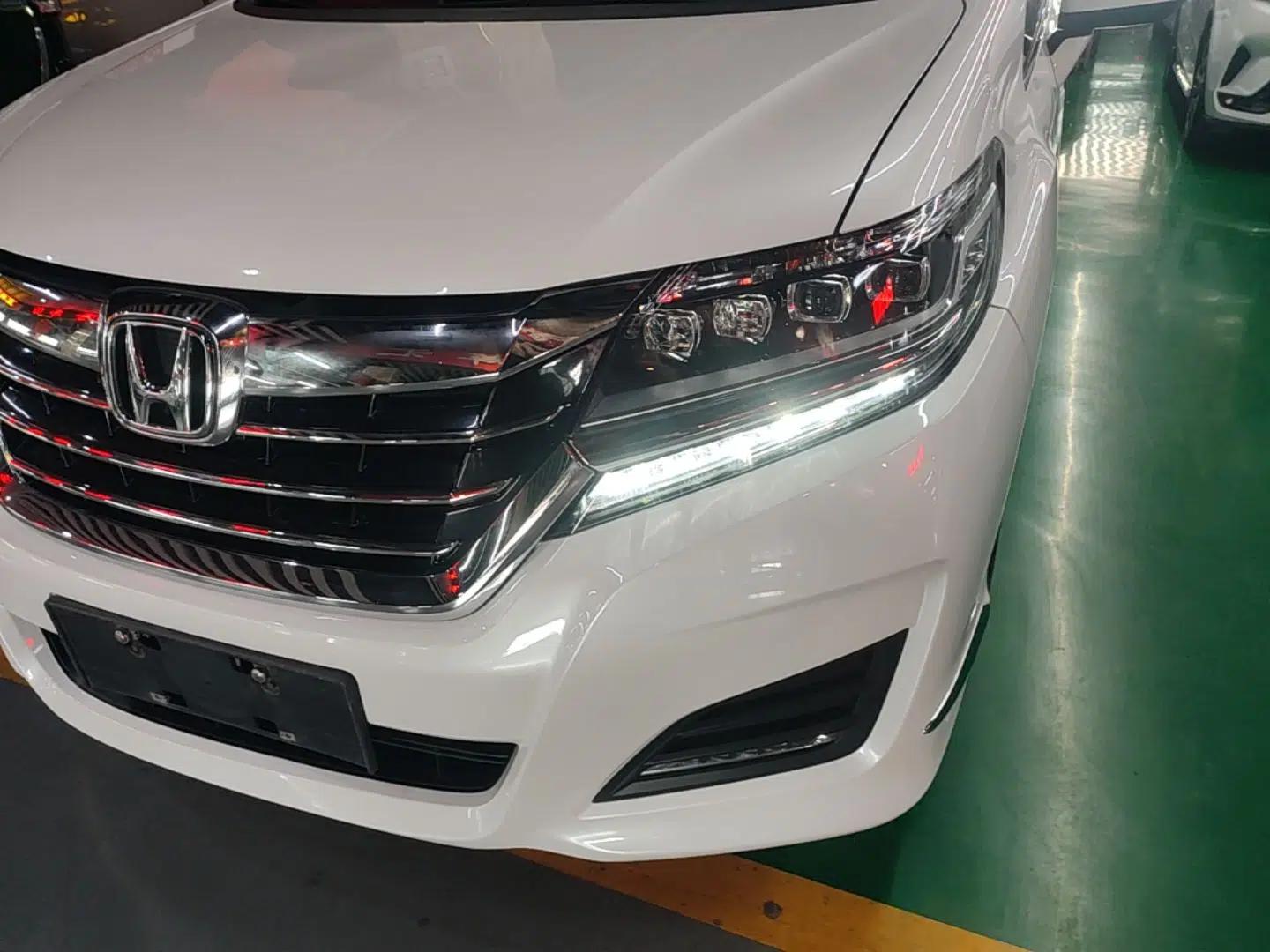 Honda Elysion 2016 2.4L Luxury Edition — миниатюра 9