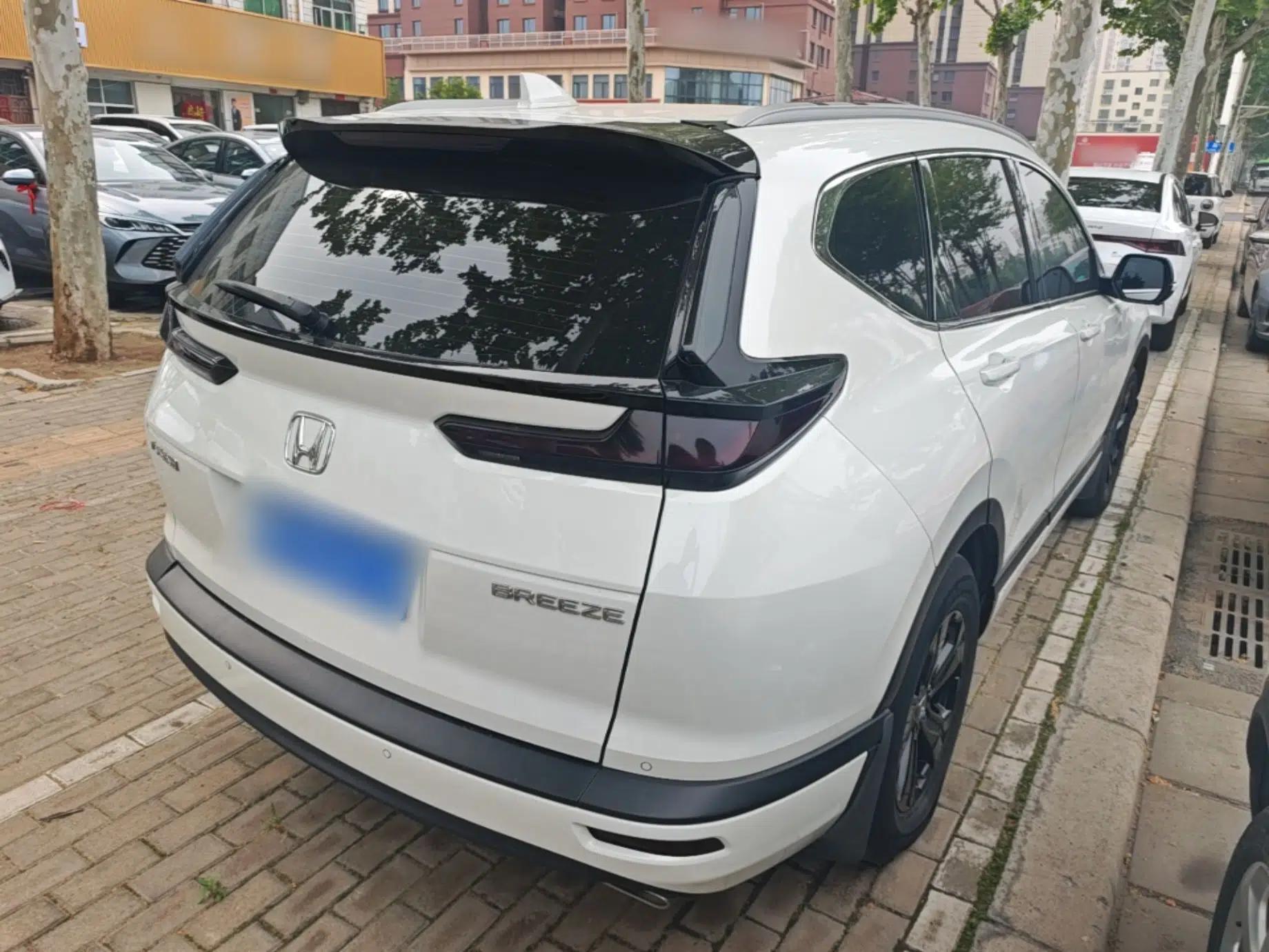 Honda Breeze 2021 240TURBO CVT Front-Wheel Drive Elite Edition — миниатюра 6