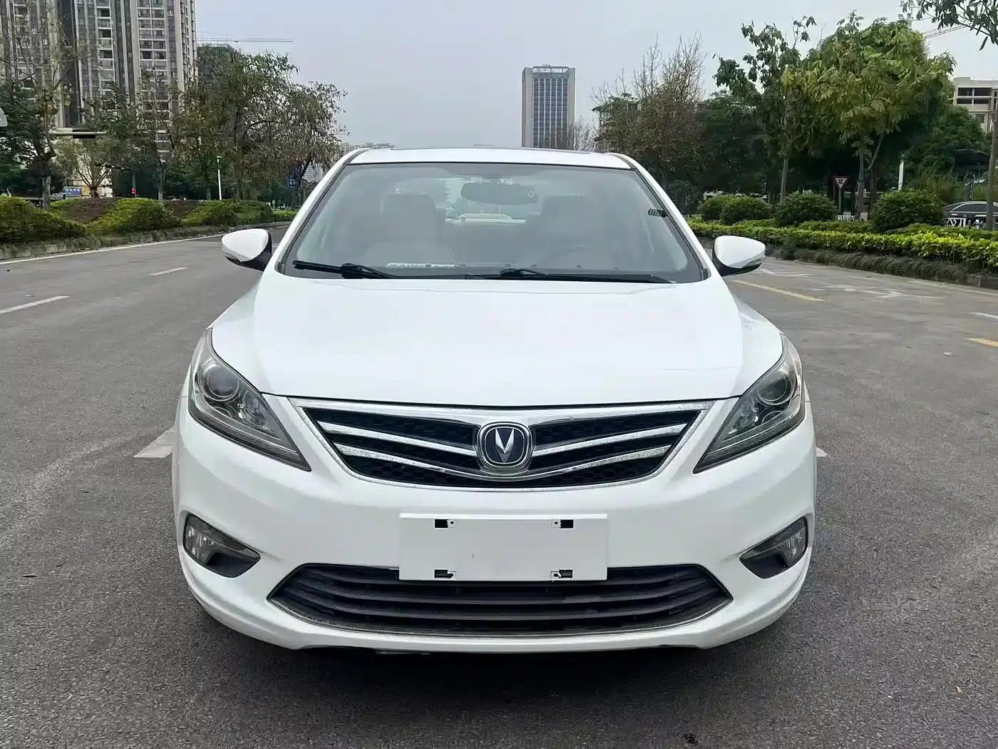 Changan Eado 2016 1.6L Manual Fashion Edition — миниатюра 2