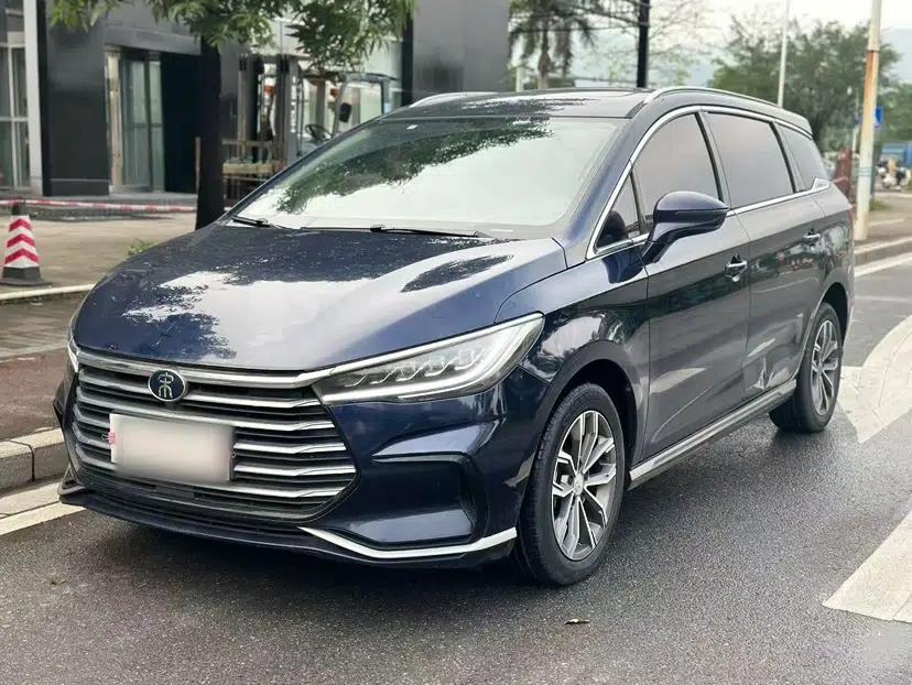 BYD Song MAX 2021 Upgraded Model 1.5T Automatic Luxury 7-Seater — миниатюра 1