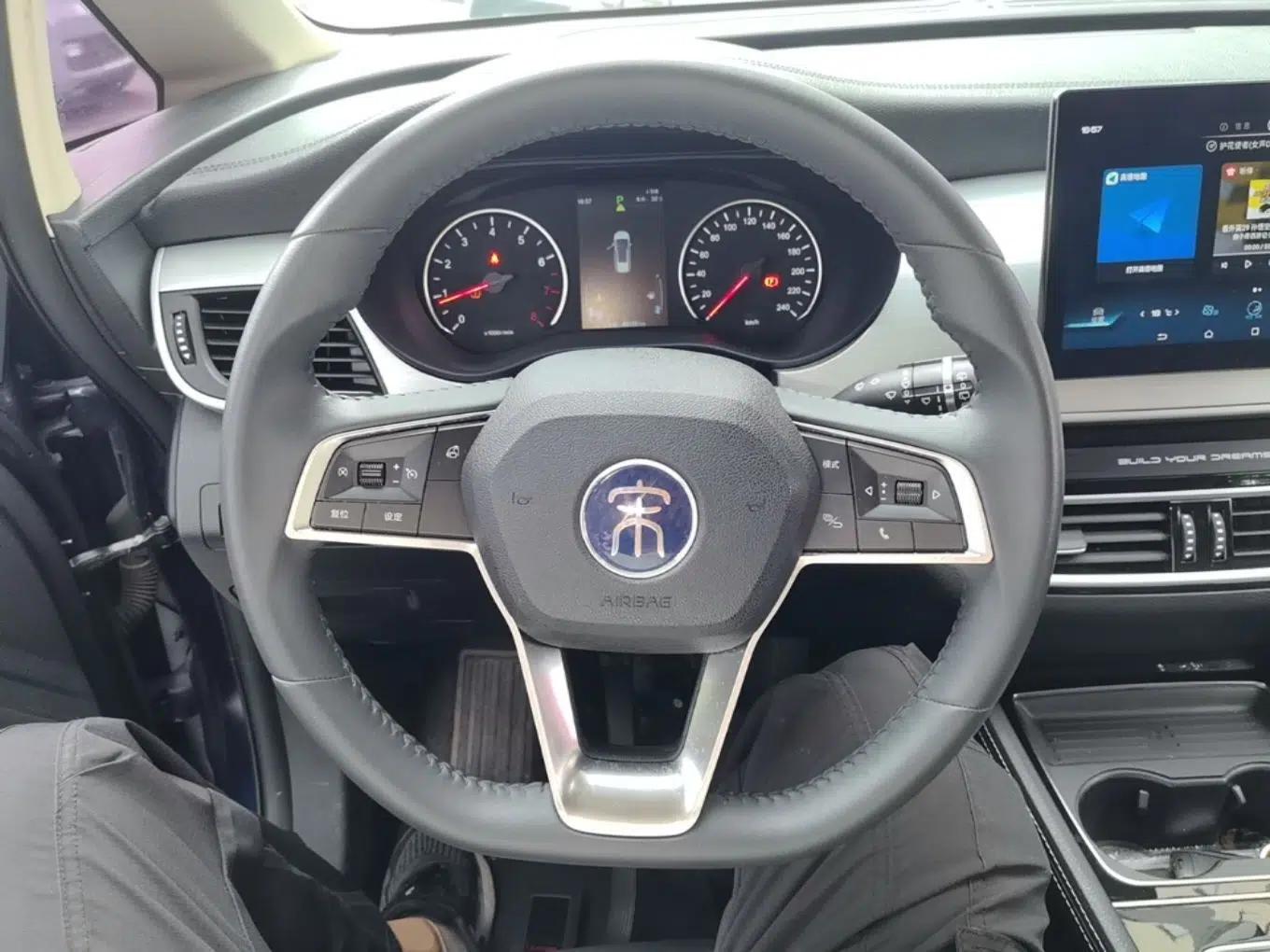 BYD Song MAX 2021 Upgraded Model 1.5T Automatic Luxury 7-Seater — миниатюра 13