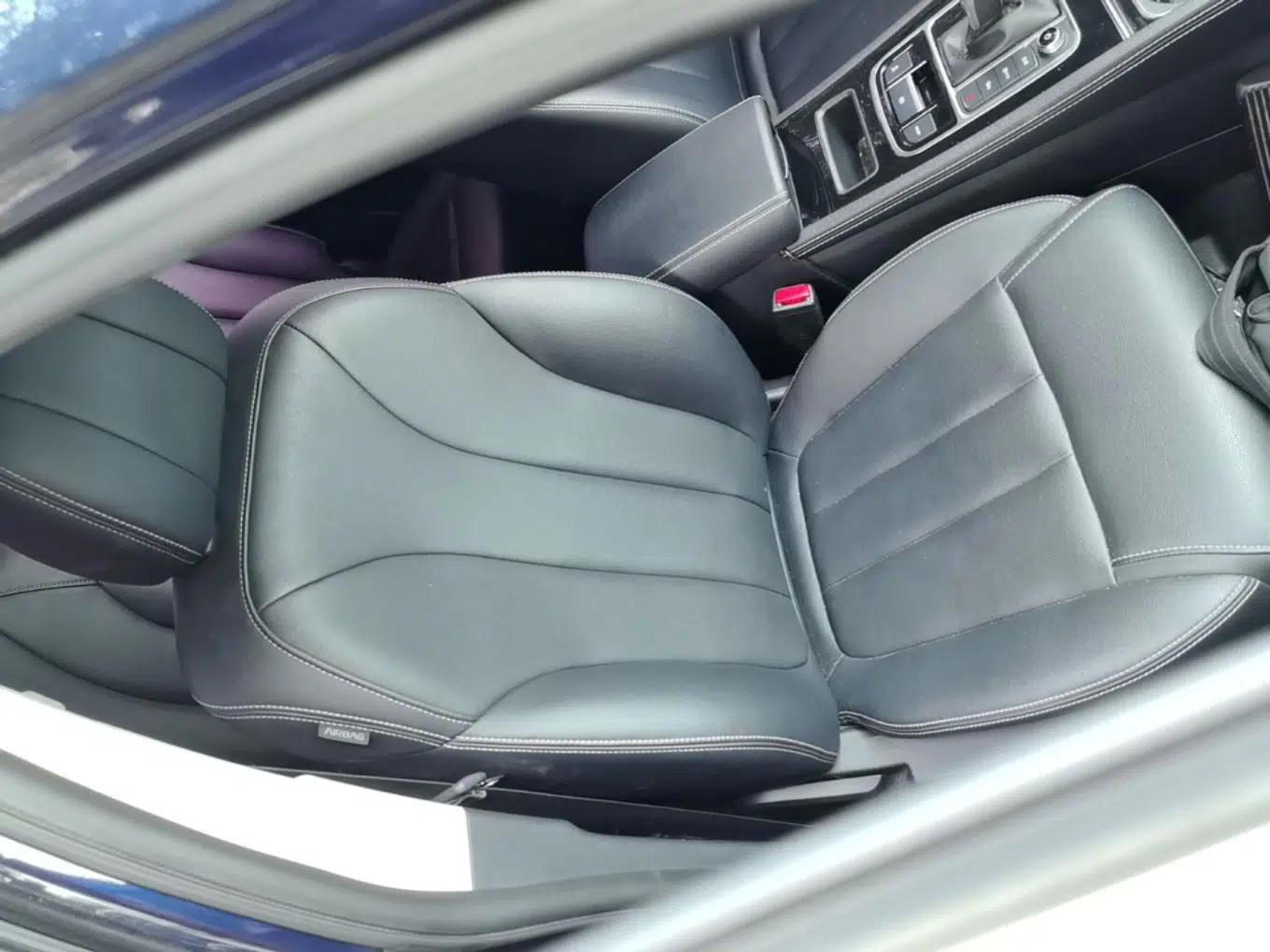 BYD Song MAX 2021 Upgraded Model 1.5T Automatic Luxury 7-Seater — миниатюра 25