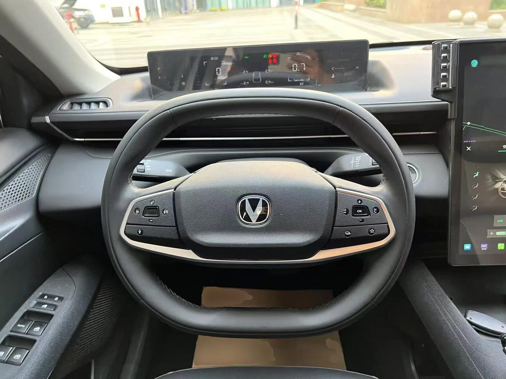 CHANGAN Eado DD 2023 Blue Whale NE 1.5T GDI DCT Luxury Edition — миниатюра 14