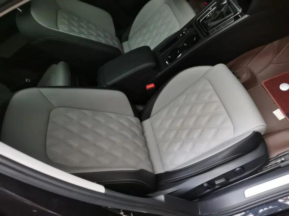 Volkswagen Magotan 2023 2 Million Units Limited Edition 330TSI DSG Leading Version — миниатюра 23
