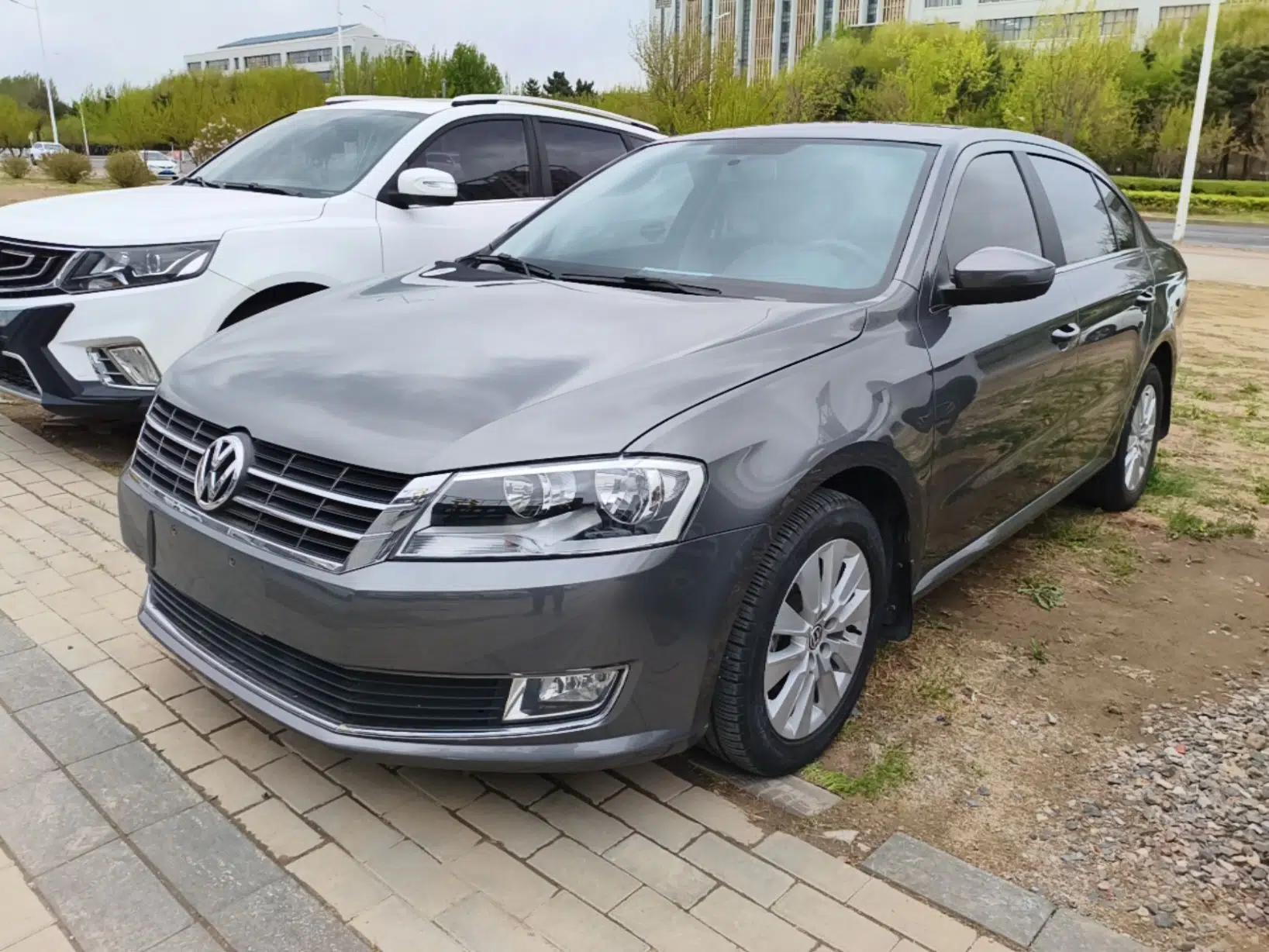 Volkswagen Lavida 2013 Restyled Classic 1.6L Automatic Comfort Edition — миниатюра 1