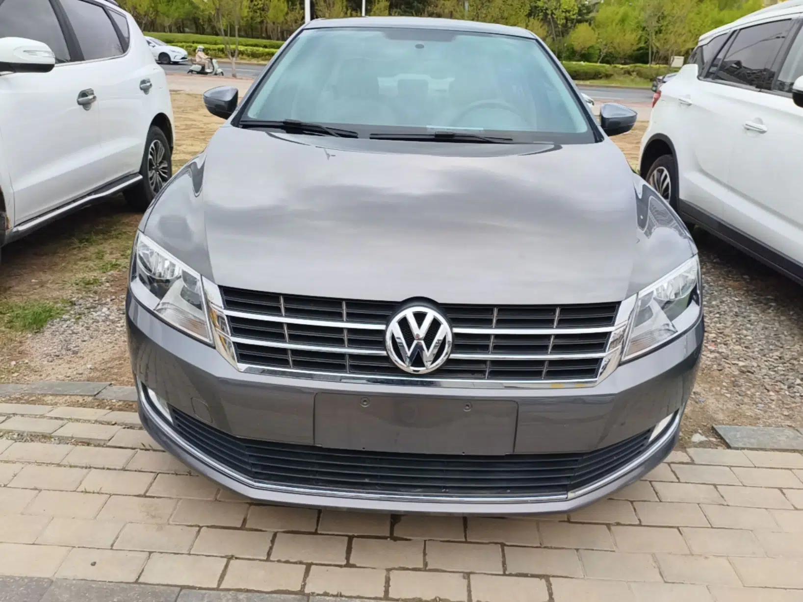 Volkswagen Lavida 2013 Restyled Classic 1.6L Automatic Comfort Edition — миниатюра 2