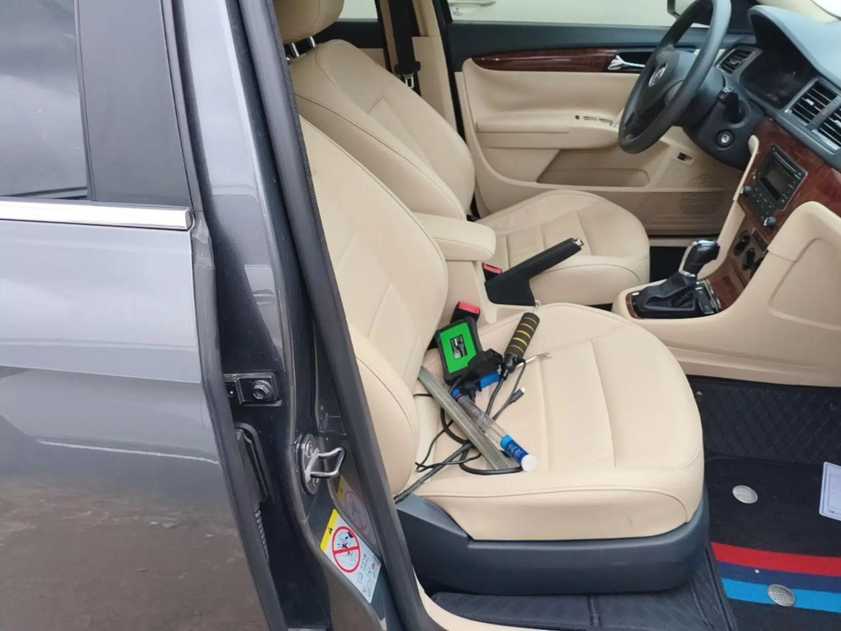 Volkswagen Lavida 2013 Restyled Classic 1.6L Automatic Comfort Edition — миниатюра 23