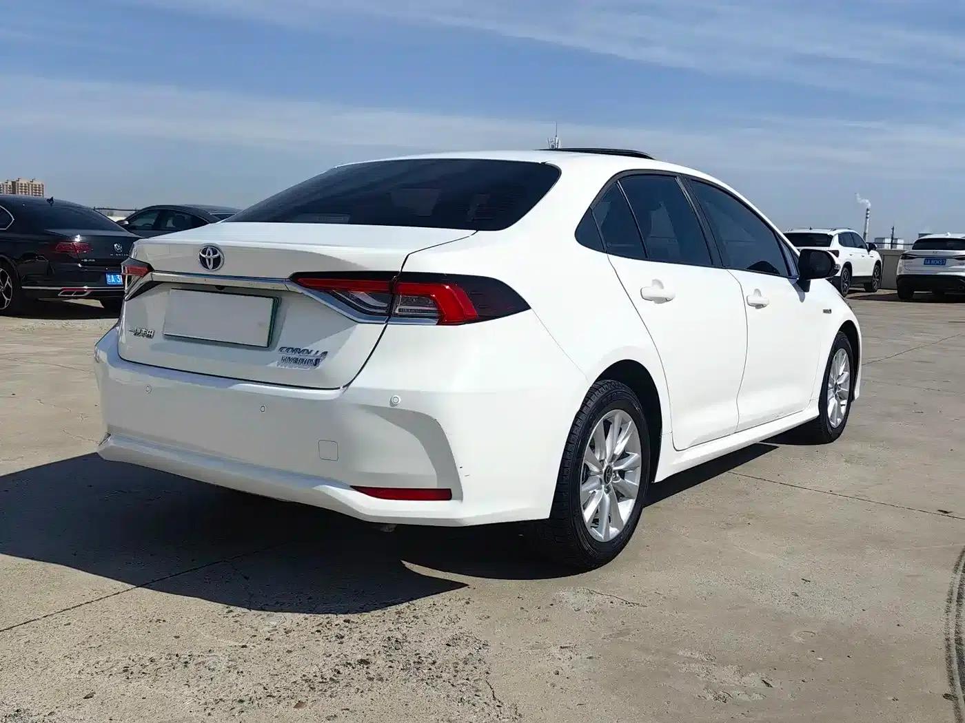 2024 Toyota Corolla 1.8L Intelligent Hybrid Elite Edition — миниатюра 7