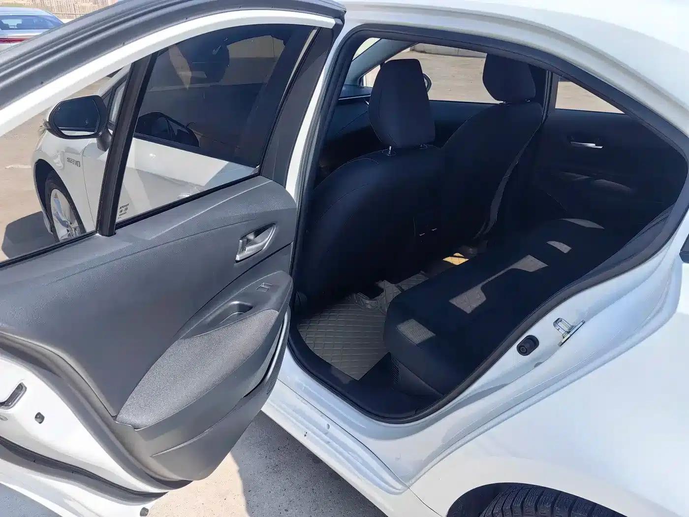 2024 Toyota Corolla 1.8L Intelligent Hybrid Elite Edition — миниатюра 9