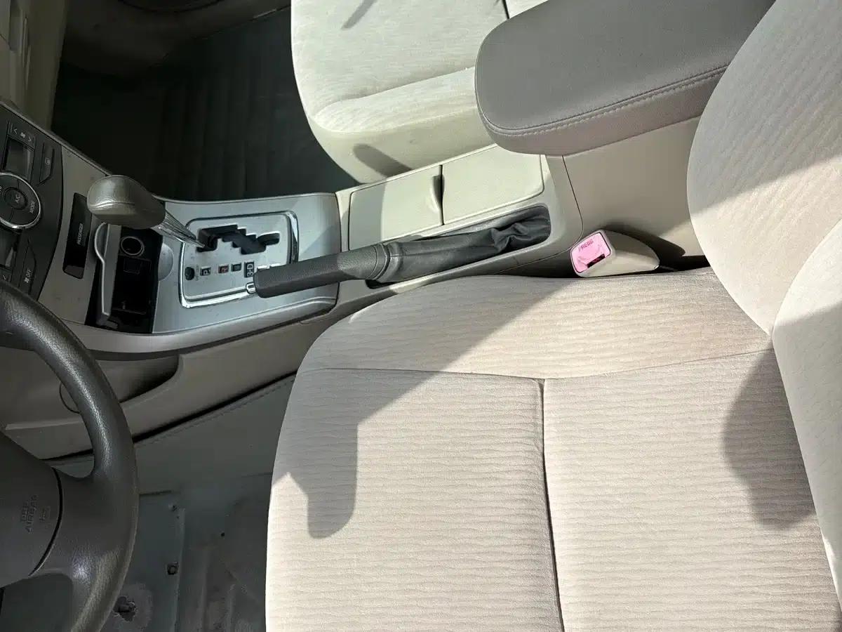2009 Toyota Corolla 1.6L Automatic GL Sunroof Special Edition — миниатюра 9