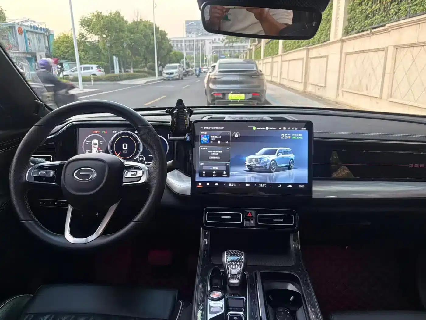 Trumpchi GS8 2022 Navigator Series 2.0TGDI 2WD Luxury Intelligent Connected Edition (7-seater) — миниатюра 10