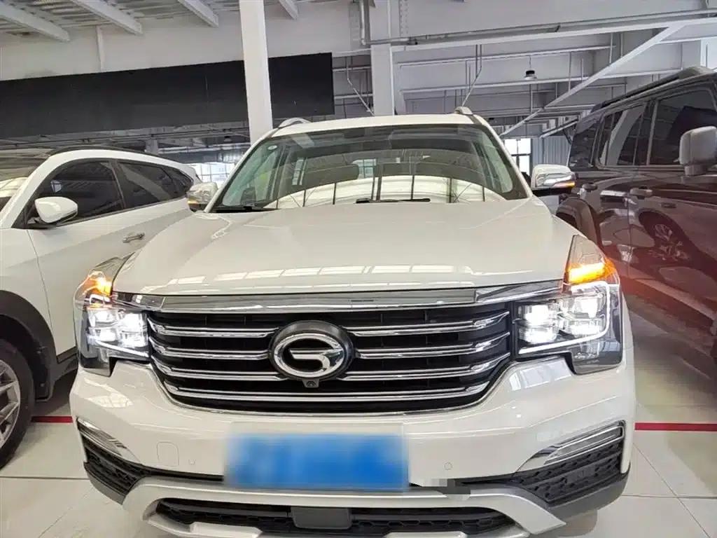 Trumpchi GS8 2017 320T 4WD Luxury Intelligent Connected Edition (7-seater) — миниатюра 3
