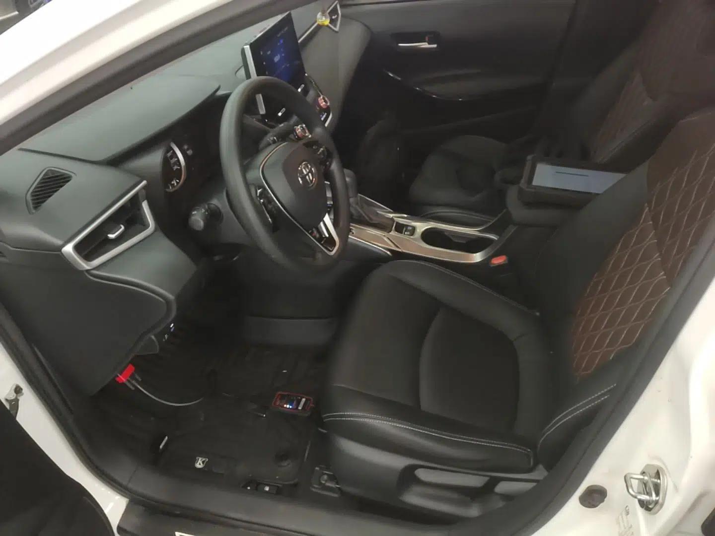Toyota Corolla 2021 1.2T S-CVT Elite PLUS Edition — миниатюра 17