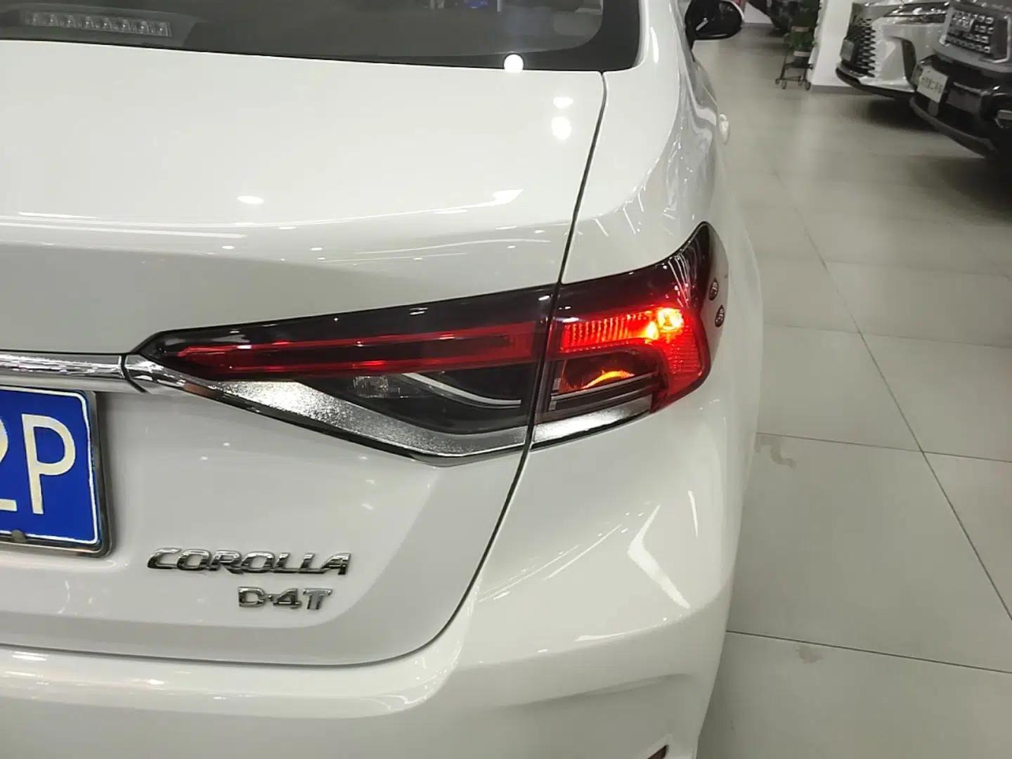 Toyota Corolla 2021 1.2T S-CVT Elite PLUS Edition — миниатюра 8